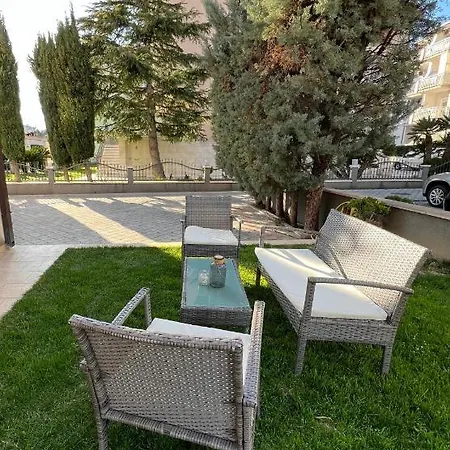 Garden * سبليت