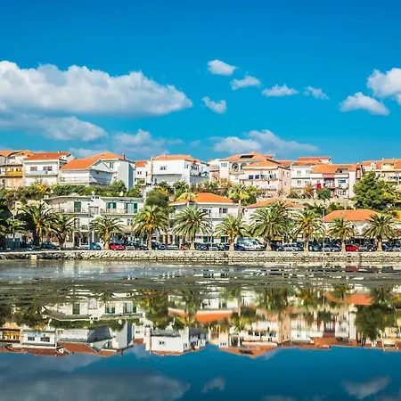 Garden Апартаменти Спліт